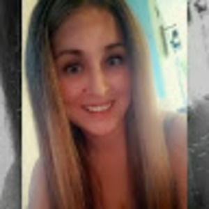 Meet your Posher, Caitlin